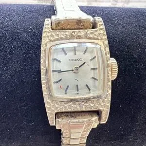various | Accessories | Vintage Wrist Watch Set Of Three3  display picture 1